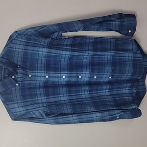 Long sleeve men's shirt